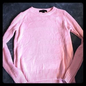 Pink sweater from forever 21🌸