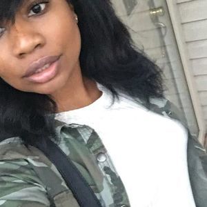 Meet your Posher, Jayme