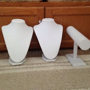 Jewelry display busts lot