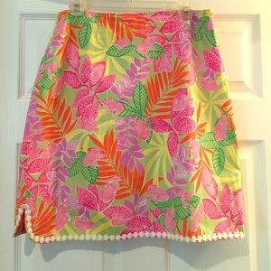 Lilly Pulitzer knee-length ornate skirt size 12