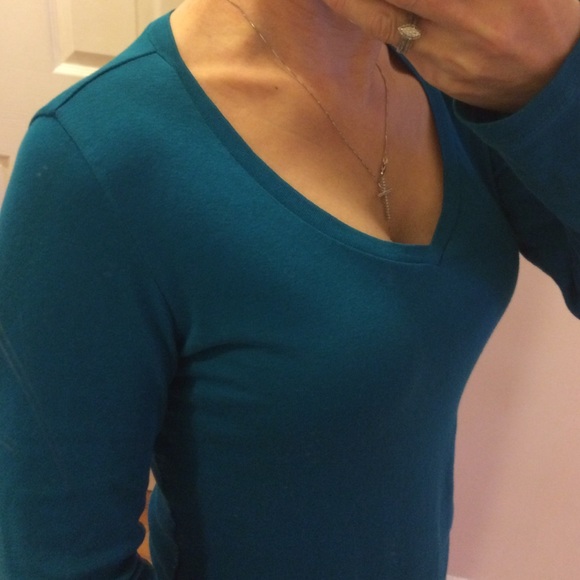 J.Crew long sleeve blue/green long sleeve t shirt - Picture 3 of 4