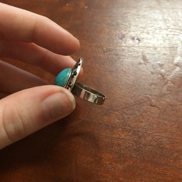 Very unique turquoise silver ring 💍 - Picture 3 of 3