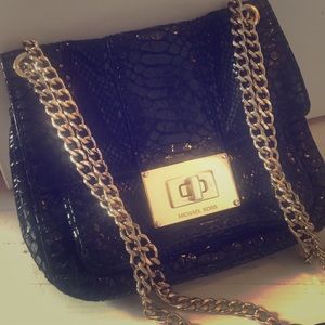 Gorgeous Black & Gold Michael Kors Bag