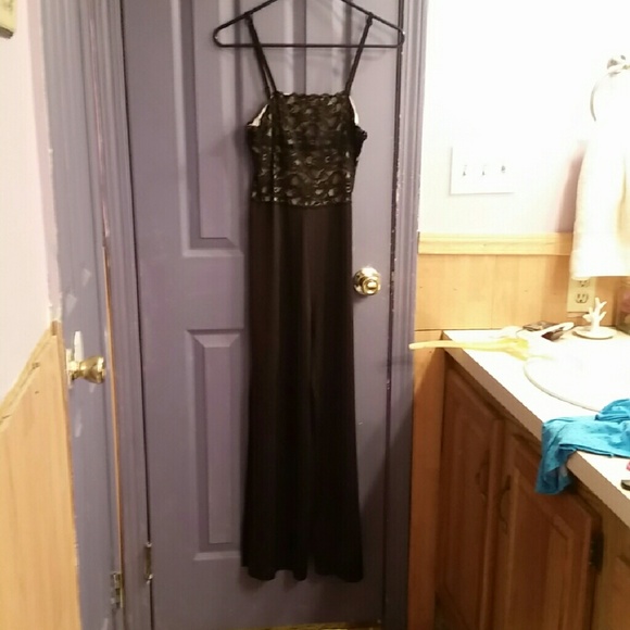 Black  jumpsuit split legs sz 4 petite last day