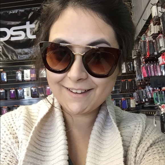 MFYO Boutique Accessories - Designer sunnies dupe