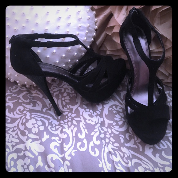 T-Strap Black Heels - Picture 1 of 3