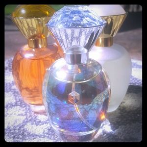 EAU DE PERFUME SPRAY