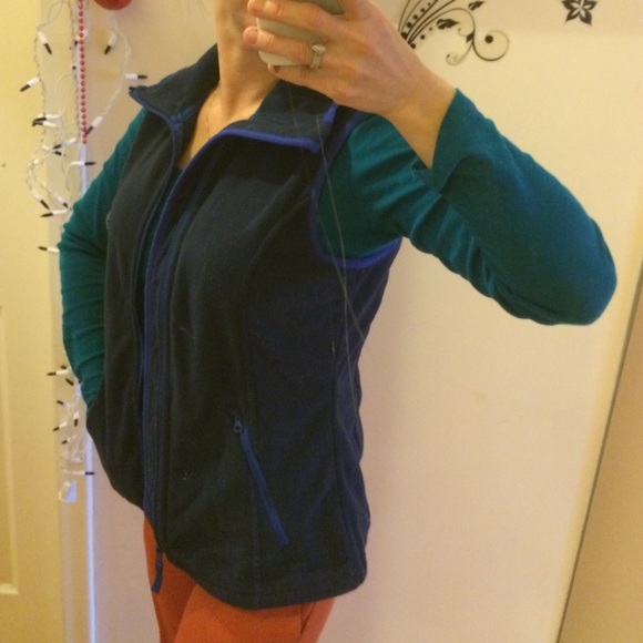 Nautical BNWT fleece vest zip up with pockets. - Picture 4 of 4