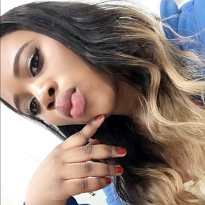 Meet your Posher, Rose