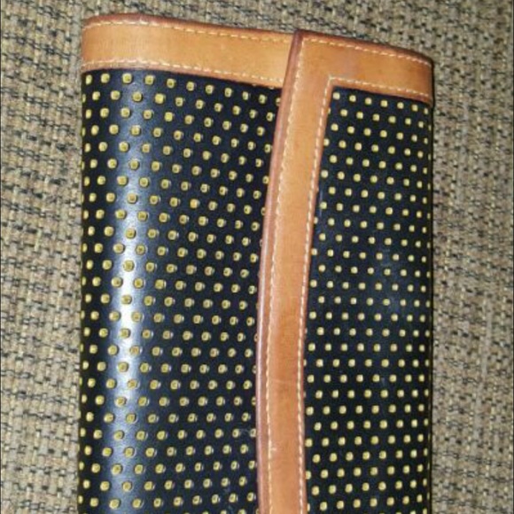 D&B leather wallet