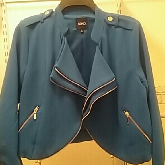 Super Cute cropped jacket