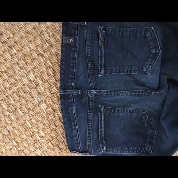 "The skinny" jeans by 7 for all mankind. - Picture 3 of 3