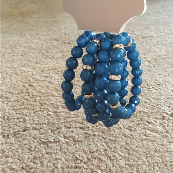 Set of bracelets