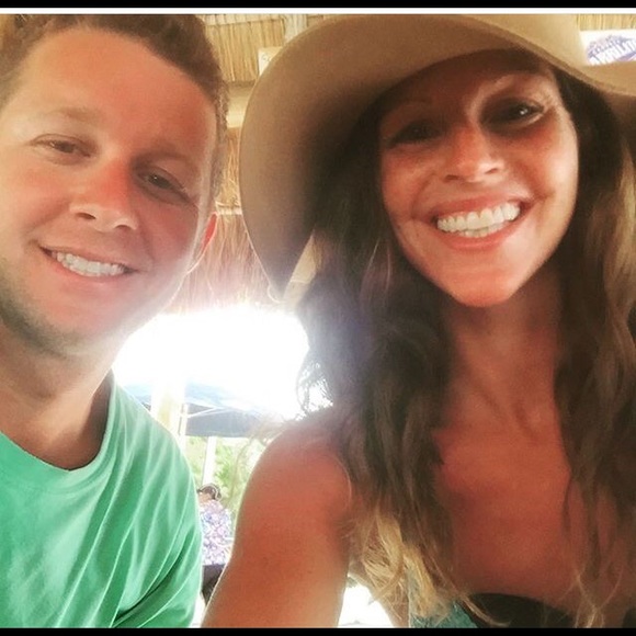 Meet your Posher, Halee - Picture 3 of 4