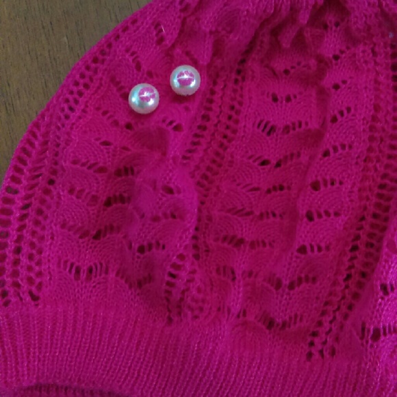 Betsey xox earrings and slouchy hat bundle
