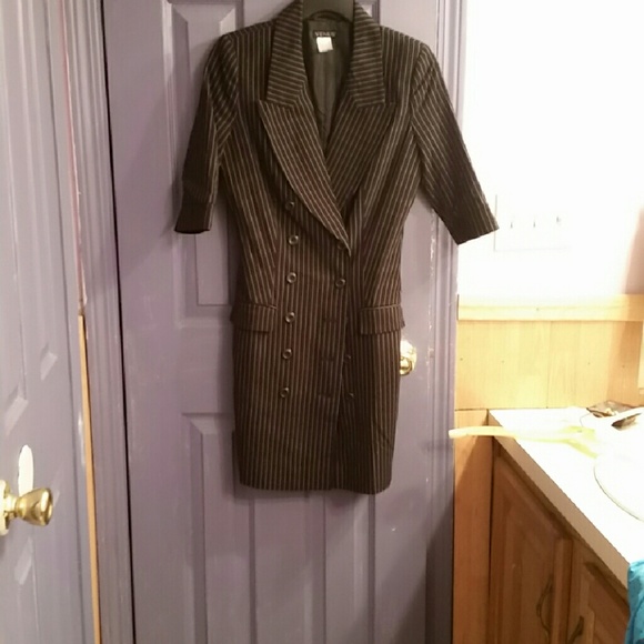 Sexy pinstripe jacket dress black and white sz 2