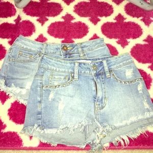 ❌SOLD ❌BUNDLE of two Bullhead Shorts