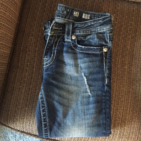 Miss Me Capris - Picture 4 of 4