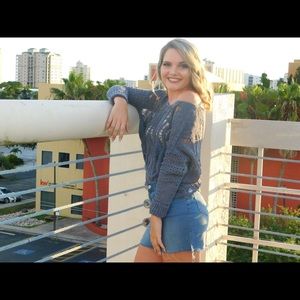 Meet your Posher, Delaney