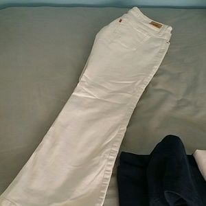 Levis white jeans