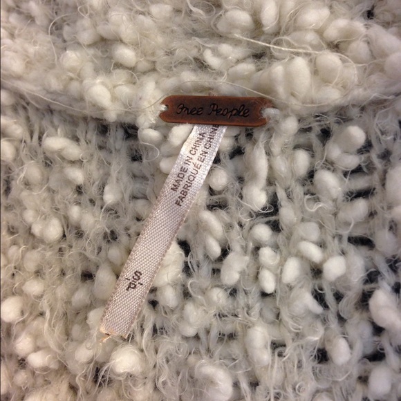 🚫SOLD🚫Free People marshmallow cardigan - Picture 2 of 4