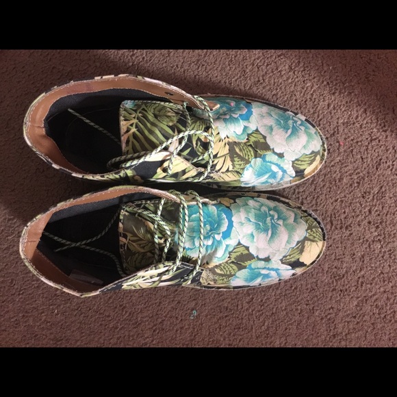 Booties - Picture 1 of 4