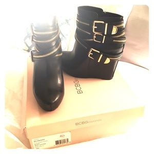 BCBGeneration wedge platform ankle boot