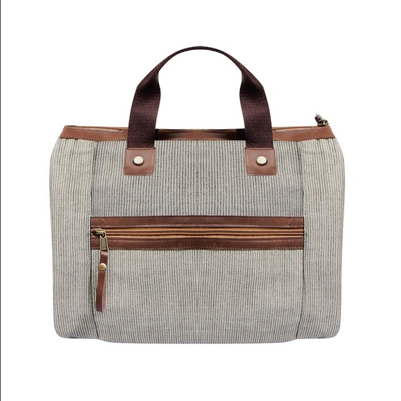 AKABA Viajero Duffel Bag in Danilo - Picture 3 of 3