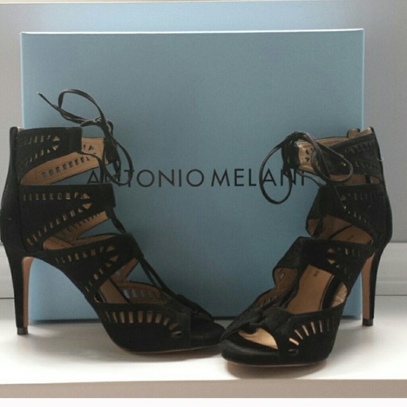 Shoes - Lace up heels