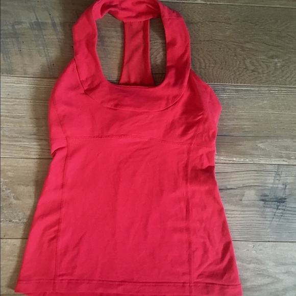 Lululemon scoop neck tank. Pink/red color. Size 6.