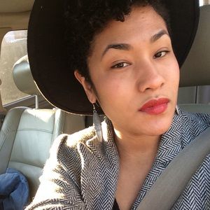 Meet your Posher, Angel