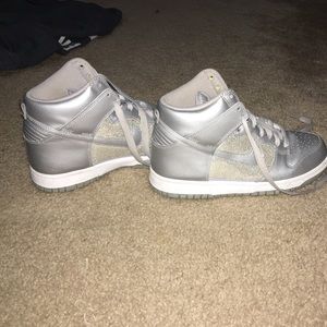 Nike high top shoes
