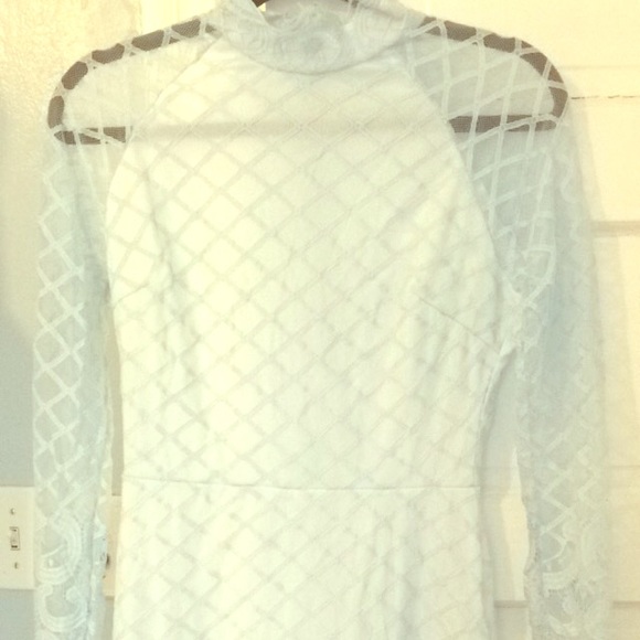 Dresses & Skirts - Brand new dress- never been worn!