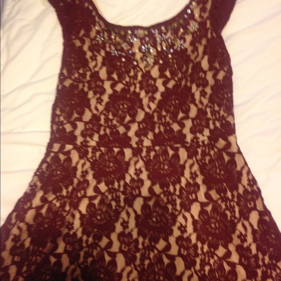 Dress - Picture 2 of 3