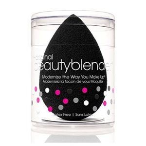 Black beauty blender