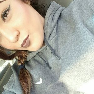 Meet your Posher, Julianna