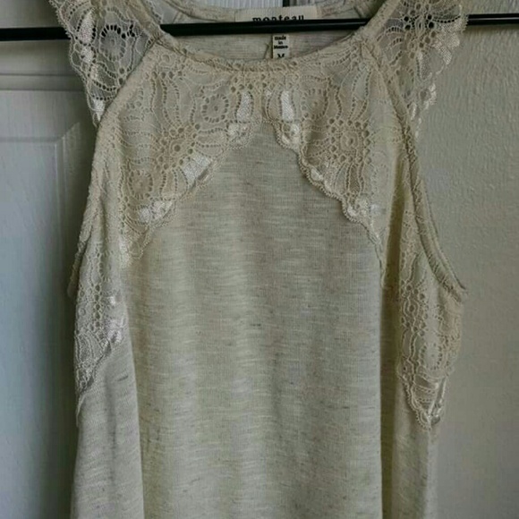 🚫✔SOLD!! Ivory lace tank top - Picture 4 of 4