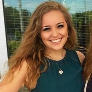 Meet your Posher, Raquel