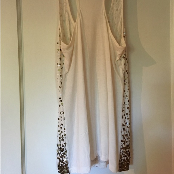 💖SALE💖 Sequence racer back tank - Picture 3 of 3