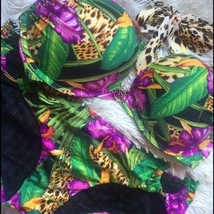 VS bombshell swim suit