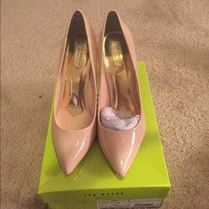 Ted Baker 'Neevo 2' nude heels size 10