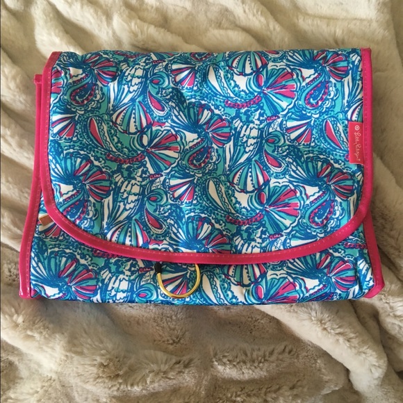 ⛔️SOLD⛔️Lilly 4 Target hanging jewelry caddie - Picture 1 of 3