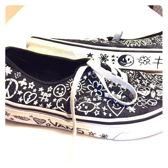 vans shoes doodle