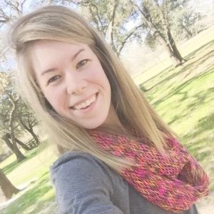 Meet your Posher, Caroline
