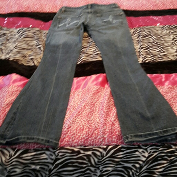 Be be jeans