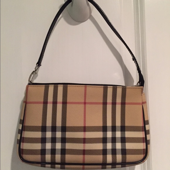burberry nova check pochette