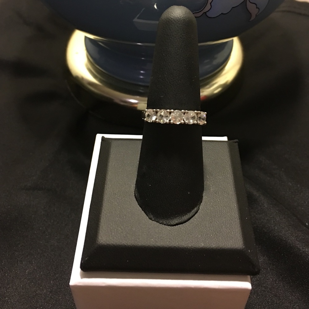 💎1.75 ctw 5-STONE ROUND WHITE ZIRCON SS RING💎 - Picture 2 of 4