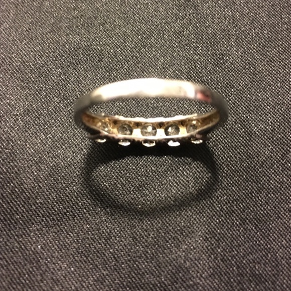 💎1.75 ctw 5-STONE ROUND WHITE ZIRCON SS RING💎 - Picture 3 of 4