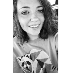 Meet your Posher, Madelyn