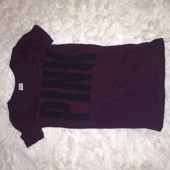 Maroon VS pink tee shirt XS